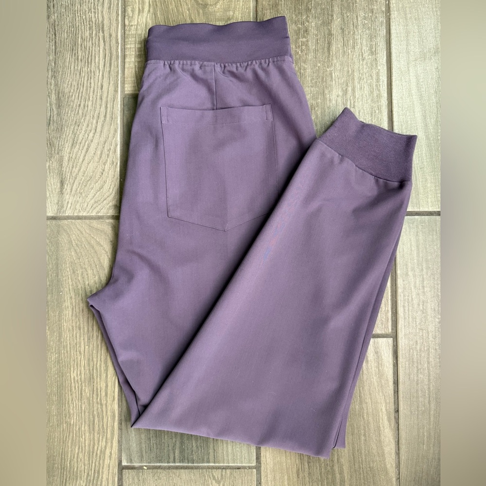 Mandala High Waisted Scrub Joggers